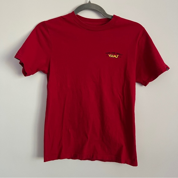 Disney Vans Off The Wall Mickey Mouse Red T-Shirt-Kids Size 4/Small - Picture 1 of 5